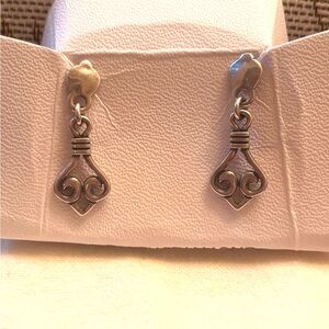james avery retired scroll dangling earrings